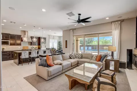 3246 E Bryce Ln, Phoenix, AZ 85050 photo 7