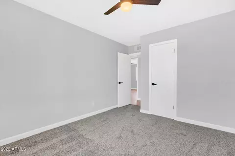 1264 E Campus Dr, Tempe, AZ 85282 photo 17