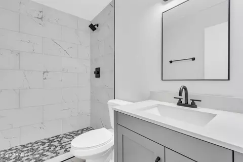 1264 E Campus Dr, Tempe, AZ 85282 photo 16
