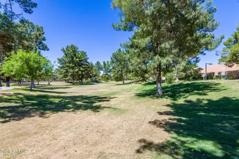 759 E Vera Ln, Tempe, AZ 85284 photo 13