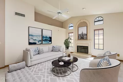 759 E Vera Ln, Tempe, AZ 85284 photo 2