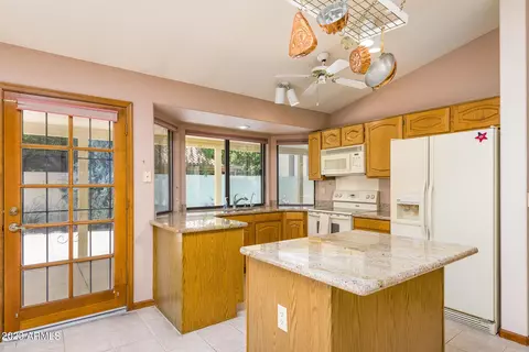 759 E Vera Ln, Tempe, AZ 85284 photo 18