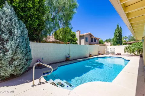 759 E Vera Ln, Tempe, AZ 85284 photo 11