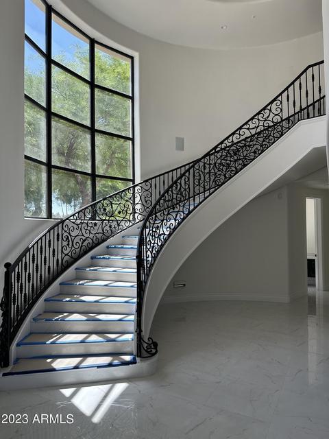 7670 E Vaquero Dr, Scottsdale, AZ 85258