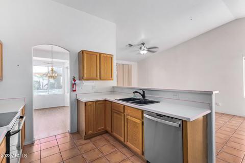 630 S Sahuaro Dr, Gilbert, AZ 85233 photo 6