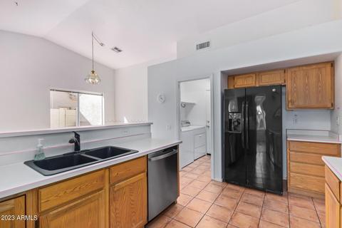 630 S Sahuaro Dr, Gilbert, AZ 85233 photo 5