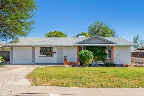 2301 W Larkspur Dr, Phoenix, AZ 85029