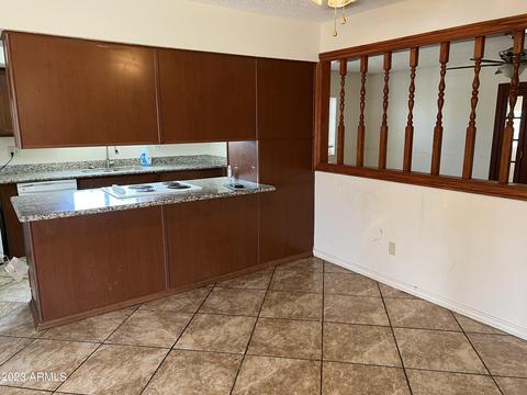 5628 S 20th Ln, Phoenix, AZ 85041 photo 7