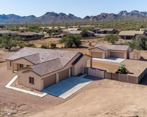 1780 E Concho St, Apache Junction, AZ 85119