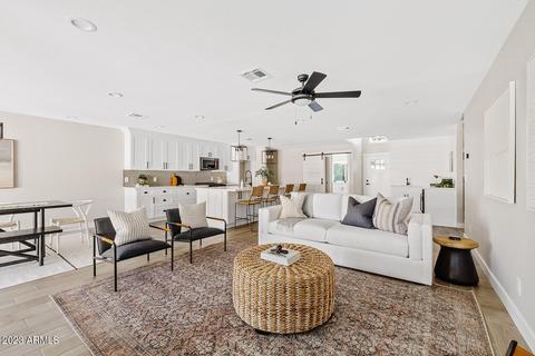 4225 N 34th Pl, Phoenix, AZ 85018 photo 11