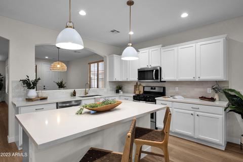 1247 E Indigo St, Gilbert, AZ 85298