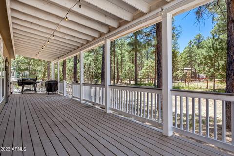 2865 Little Hawk Trl, Overgaard, AZ 85933 photo 5