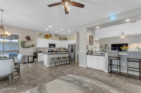 2115 E Valencia Dr, Phoenix, AZ 85042 photo 15