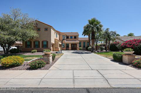 287 E Clifton Ave, Gilbert, AZ 85295 photo 2