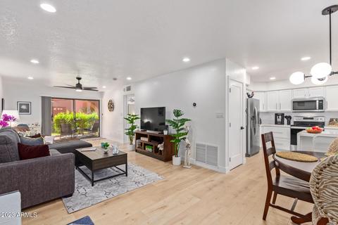 12222 N Paradise Village Pkwy S #123, Phoenix, AZ 85032