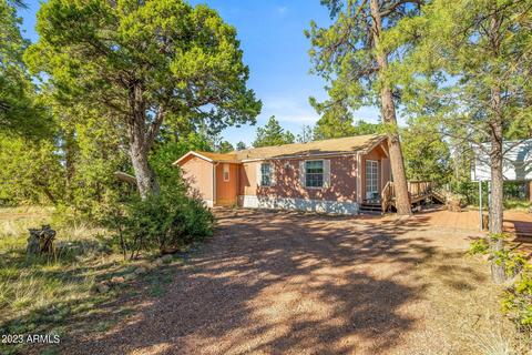 2097 Gilbert Ln, Overgaard, AZ 85933 photo 2