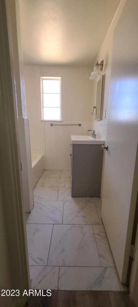 2155 E Parkway Dr, Phoenix, AZ 85040 photo 8