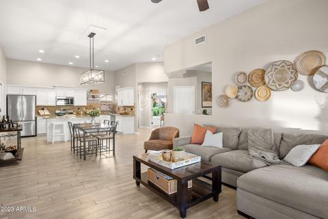 973 S Oak St, Gilbert, AZ 85233 photo 4