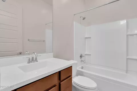 908 E Buist Ave, Phoenix, AZ 85042 photo 15