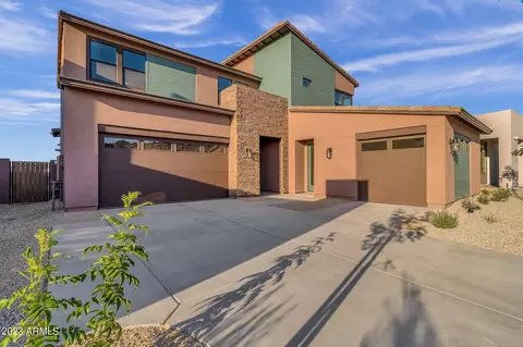 908 E Buist Ave, Phoenix, AZ 85042 photo 2