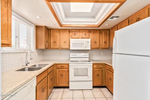 1402 E Osborn Rd #11, Phoenix, AZ 85014 photo 12