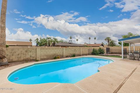 2020 E Watson Dr, Tempe, AZ 85283