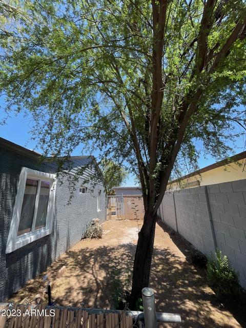 3220 W Pierce St, Phoenix, AZ 85009 photo 9