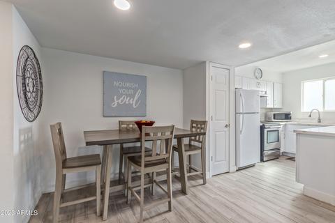 4731 E Belleview St, Phoenix, AZ 85008 photo 8