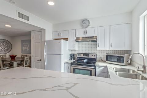 4731 E Belleview St, Phoenix, AZ 85008 photo 6