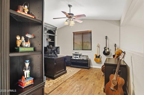 4332 E Morrow Dr, Phoenix, AZ 85050 photo 22