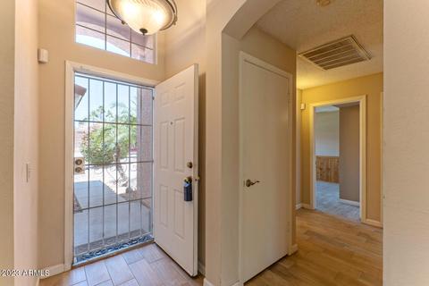 3513 E Sequoia Dr, Phoenix, AZ 85050 photo 3