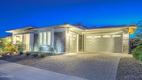 23054 N 97th Dr, Peoria, AZ 85383