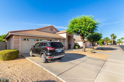 1934 E Smoke Tree Rd, Gilbert, AZ 85296 photo 3