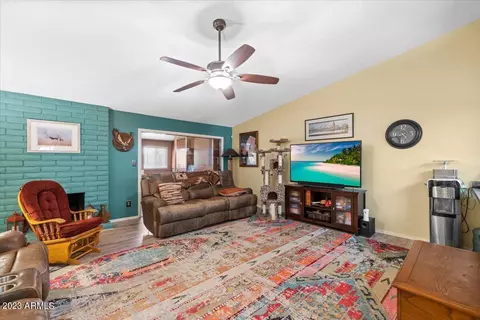 4249 E Hano St, Phoenix, AZ 85044
