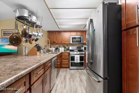 4249 E Hano St, Phoenix, AZ 85044 photo 3