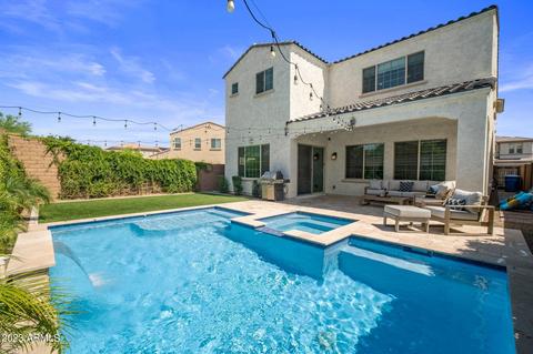 3286 E Sands Dr, Phoenix, AZ 85050