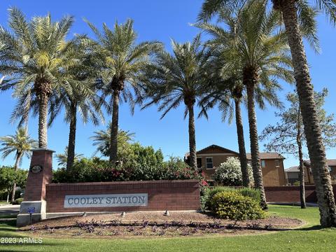 3737 E Hans Dr, Gilbert, AZ 85296 photo 4