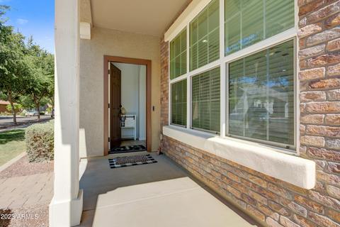 3737 E Hans Dr, Gilbert, AZ 85296 photo 2