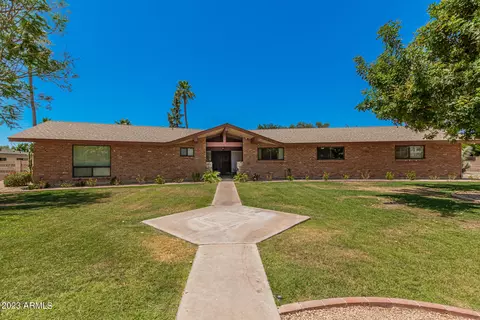 206 N Florence Ave, Litchfield Park, AZ 85340