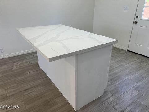 2844 E Chipman Rd, Phoenix, AZ 85040 photo 9