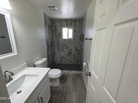 2844 E Chipman Rd, Phoenix, AZ 85040 photo 12