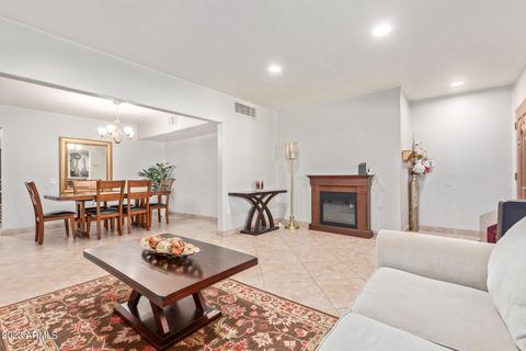 3834 N 34th St, Phoenix, AZ 85018 photo 6