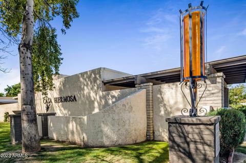 9 W Casa Hermosa Dr, Phoenix, AZ 85021
