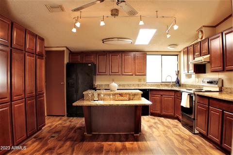 2918 E Oraibi Dr, Phoenix, AZ 85050 photo 16
