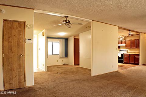 2918 E Oraibi Dr, Phoenix, AZ 85050 photo 11