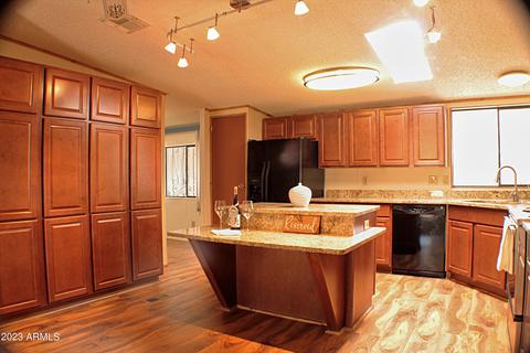 2918 E Oraibi Dr, Phoenix, AZ 85050 photo 15