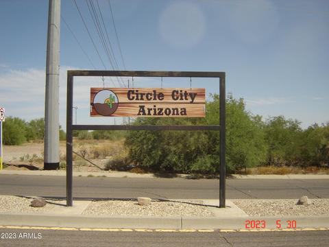 0 Reizen Dr #37, Morristown, AZ 85342
