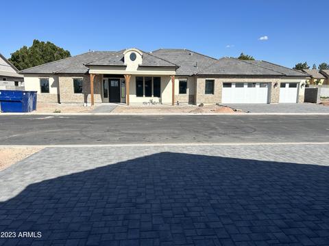 2533 N Williams St, Mesa, AZ 85203