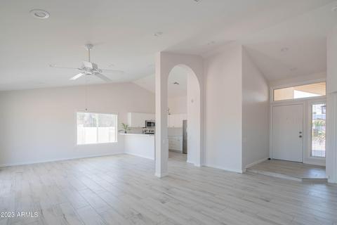 2933 W Meadow Dr, Phoenix, AZ 85053 photo 7