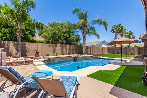 18556 W Turquoise Ave, Waddell, AZ 85355